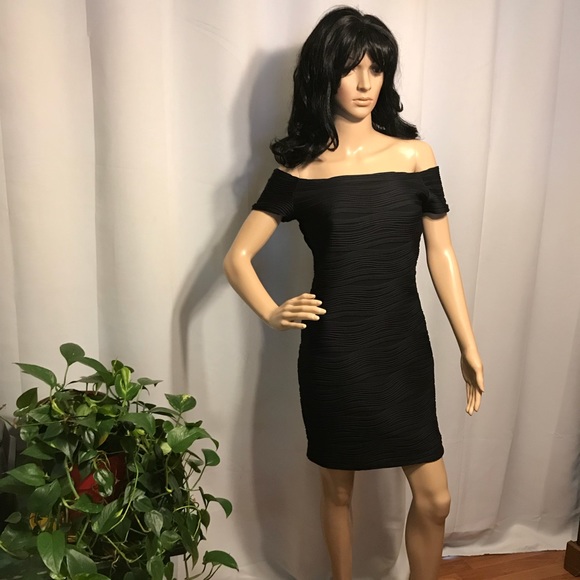 Wet Seal Bodycon Dress - Picture 2 of 7